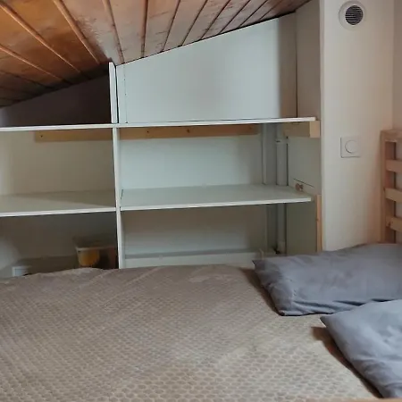 Apartment Petit Dans Les Arbres *